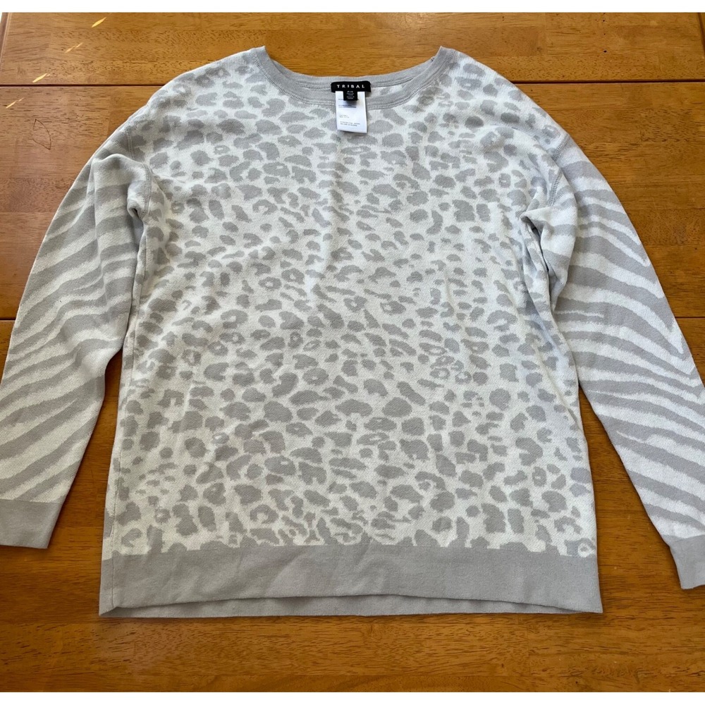 Tribal Cotton Pullover Sweater Light Gray Ivory Top Sweatshirt Animal, Size S